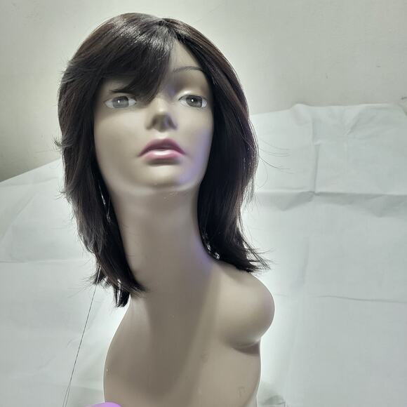 Sensationnel Wig Short brown Synthetic wig Style Name: Elsa - Picture 7 of 12